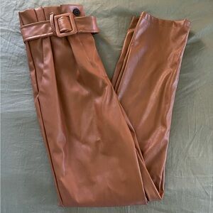 Boohoo High Waisted PU Belted Trouser in Chocolate